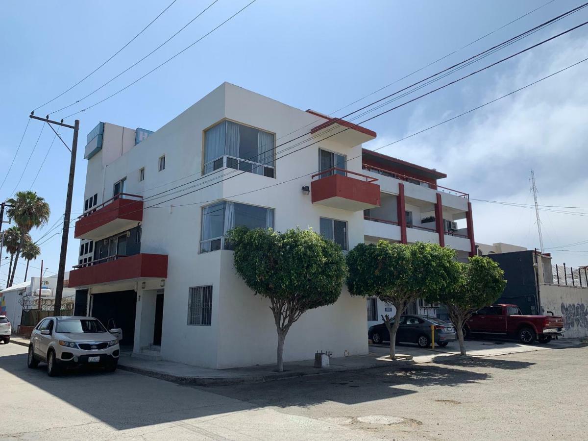 Hotel Posada Don Fernando Ensenada Bagian luar foto