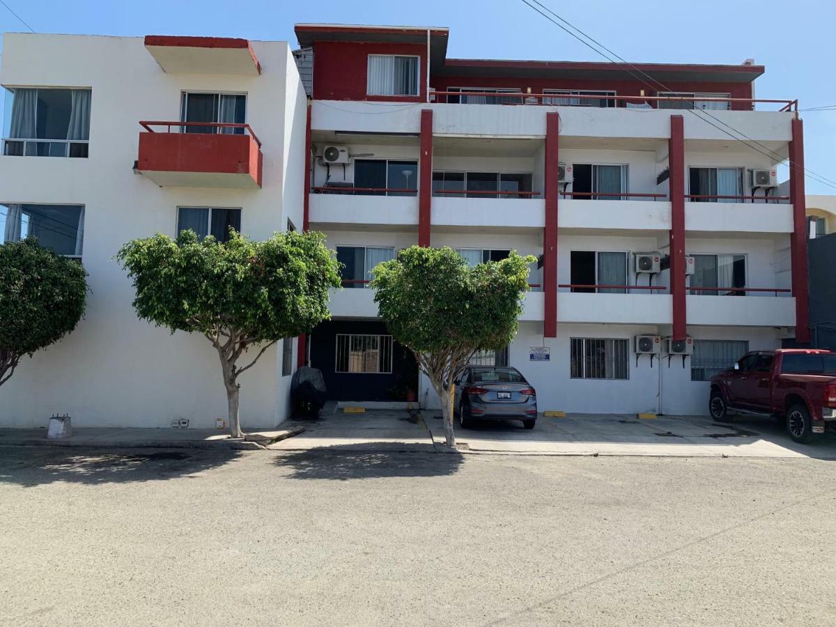 Hotel Posada Don Fernando Ensenada Bagian luar foto